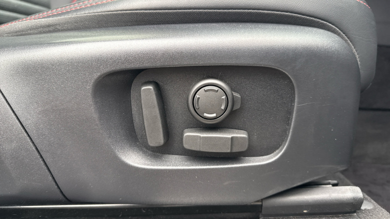 Land Rover Discovery Sport 2.0 D200 R-Dynamic HSE 5dr Auto [5 Seat] Diesel Station Wagon